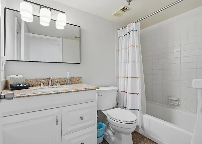 Apartahotel Beachfront Condo, Direct Access To Sugar Beach, Heated Pool And Balcony Views Clearwater Beach