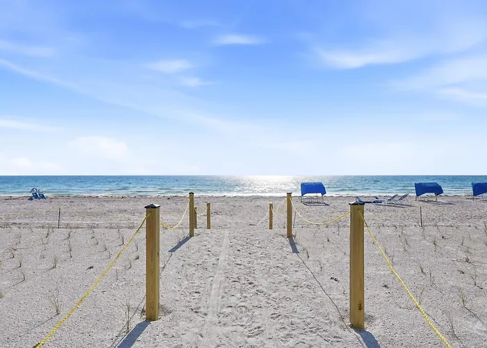 Beachfront Condo, Direct Access To Sugar Beach, Heated Pool And Balcony Views * Clearwater Beach