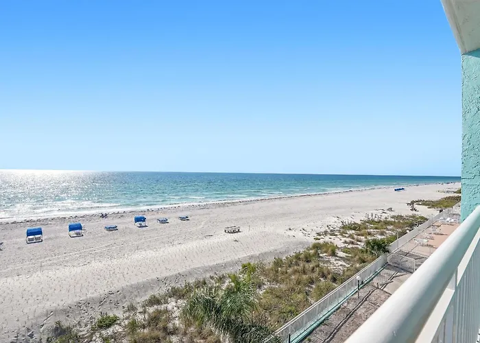 Beachfront Condo, Direct Access To Sugar Beach, Heated Pool And Balcony Views Apartahotel *