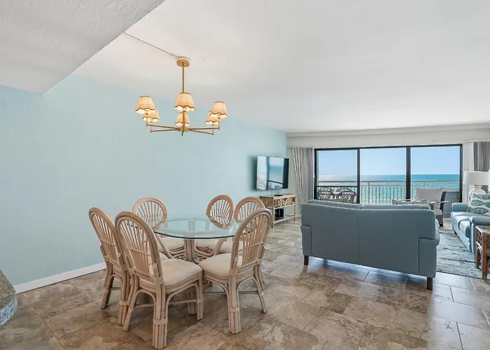Apartahotel Beachfront Condo, Direct Access To Sugar Beach, Heated Pool And Balcony Views *
