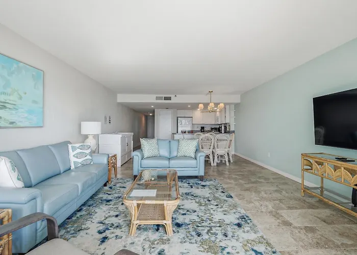 Beachfront Condo, Direct Access To Sugar Beach, Heated Pool And Balcony Views Apartahotel Clearwater Beach